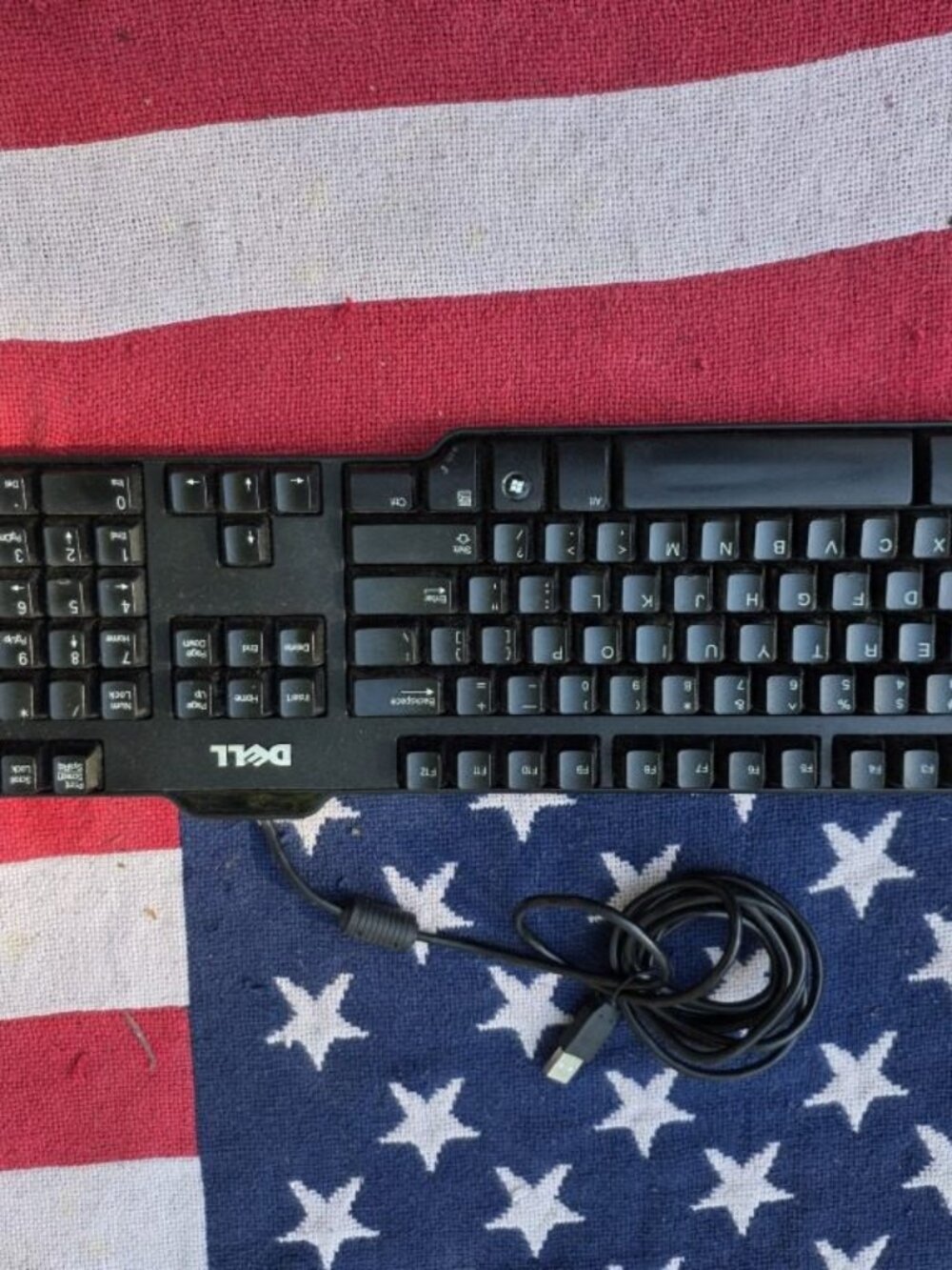 Dell Multimedia USB Keyboard - Picture 2 of 2
